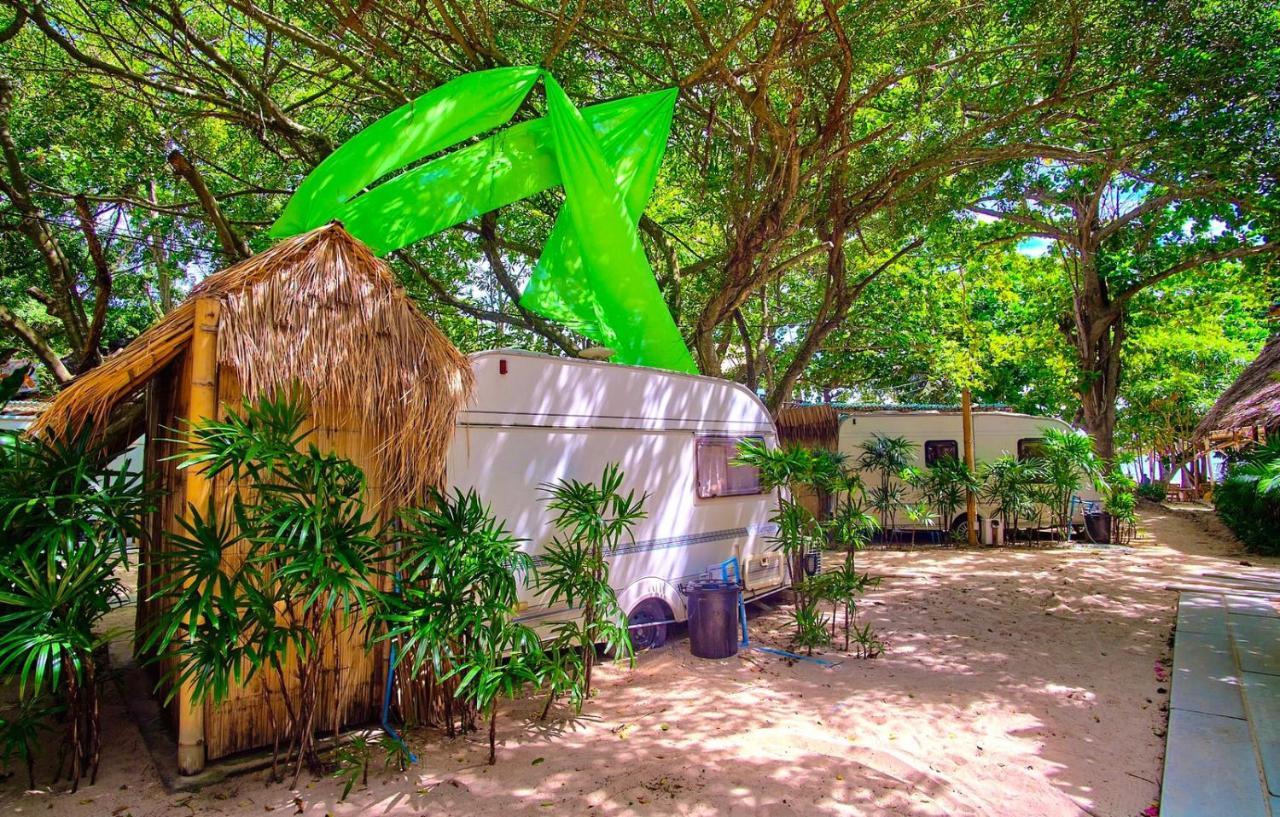Beach House Camp Na Chom Thian Exterior photo